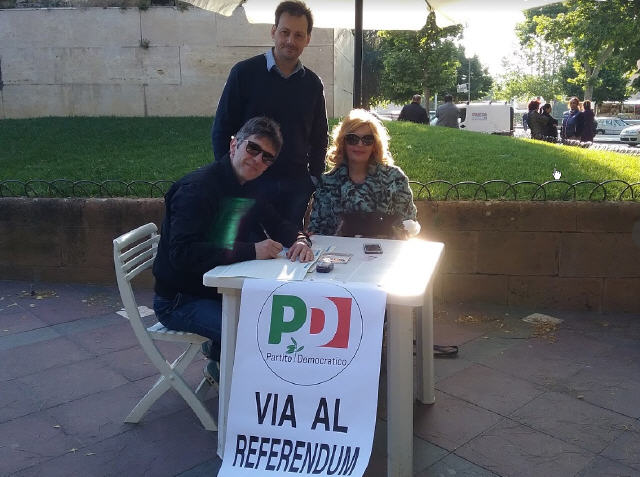 Piazza Armerina - Refrendum -parte la raccolta firme del Partito Democratico