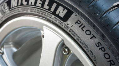 Michelin rilancia il guanto di sfida con il suo Pilot Sport 4