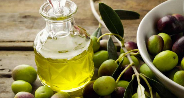 La Via (ap/ppe) : da oggi il marchio IGP per l'olio d'oliva di sicilia
