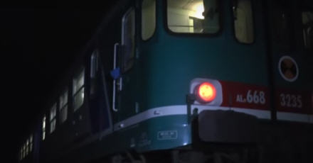 Soverato, gara all'ultimo selfie davanti al treno in arrivo: 13enne muore sui binari