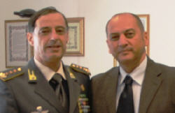 Enna - Il neo Questore Dott. Enrico De Simone in visita al comando provinciale Guardia di Finanza