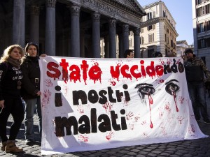 Tensione al corteo pro-Stamina a Roma, fermati due manifestanti