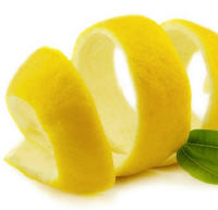 Non buttatele: ecco cosa si pu fare con le bucce dei limoni